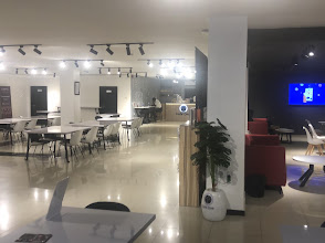 One cafe cowork